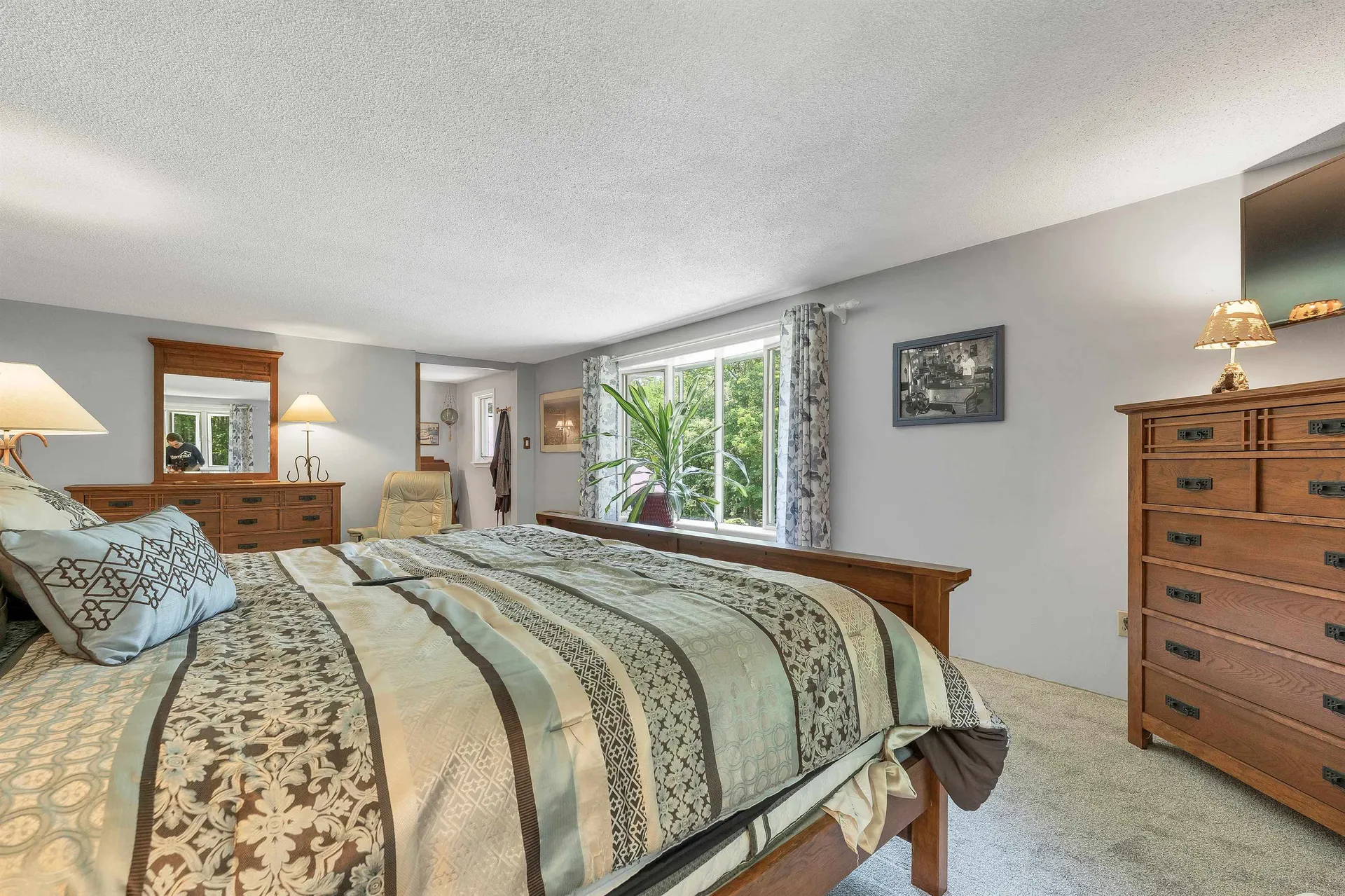 539 N Main Street Wolfeboro NH 03894