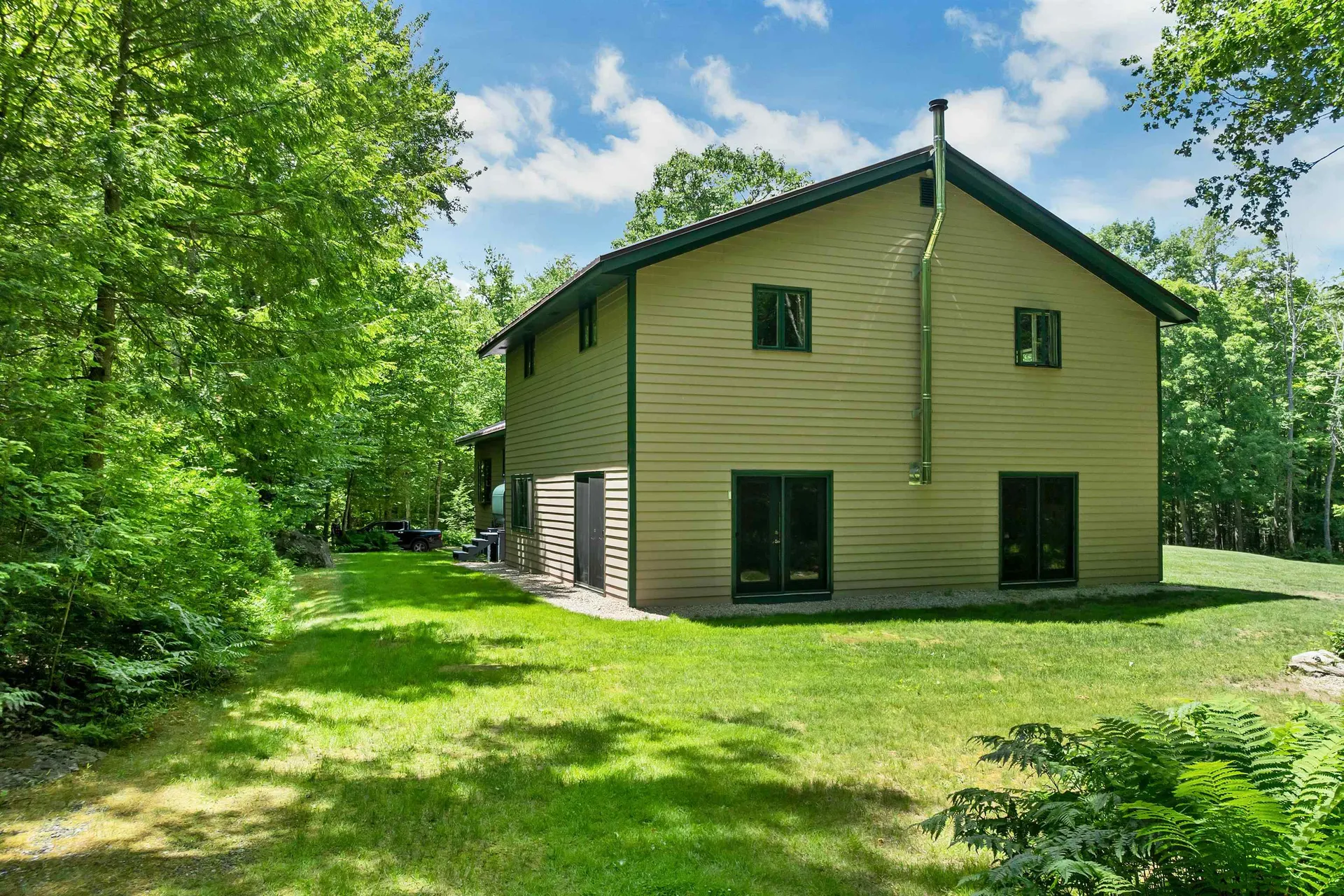 539 N Main Street Wolfeboro NH 03894