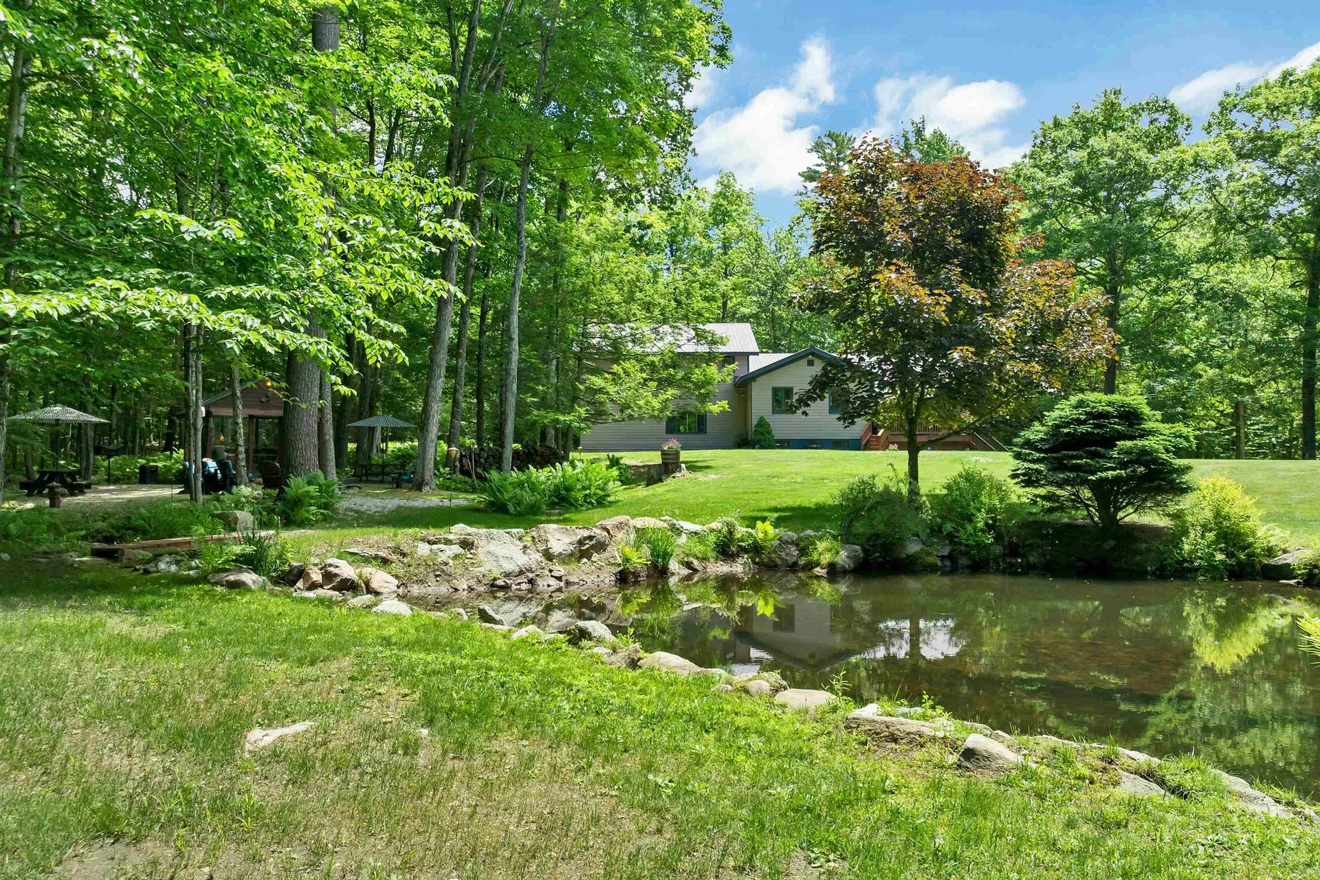 539 N Main Street Wolfeboro NH 03894