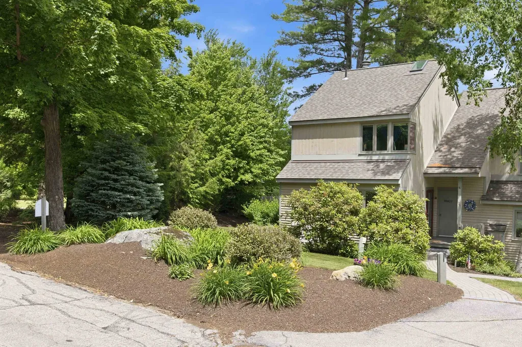 2696 Lake Shore Road Gilford NH 03249