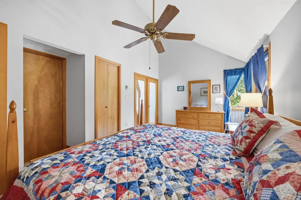2696 Lake Shore Road Gilford NH 03249