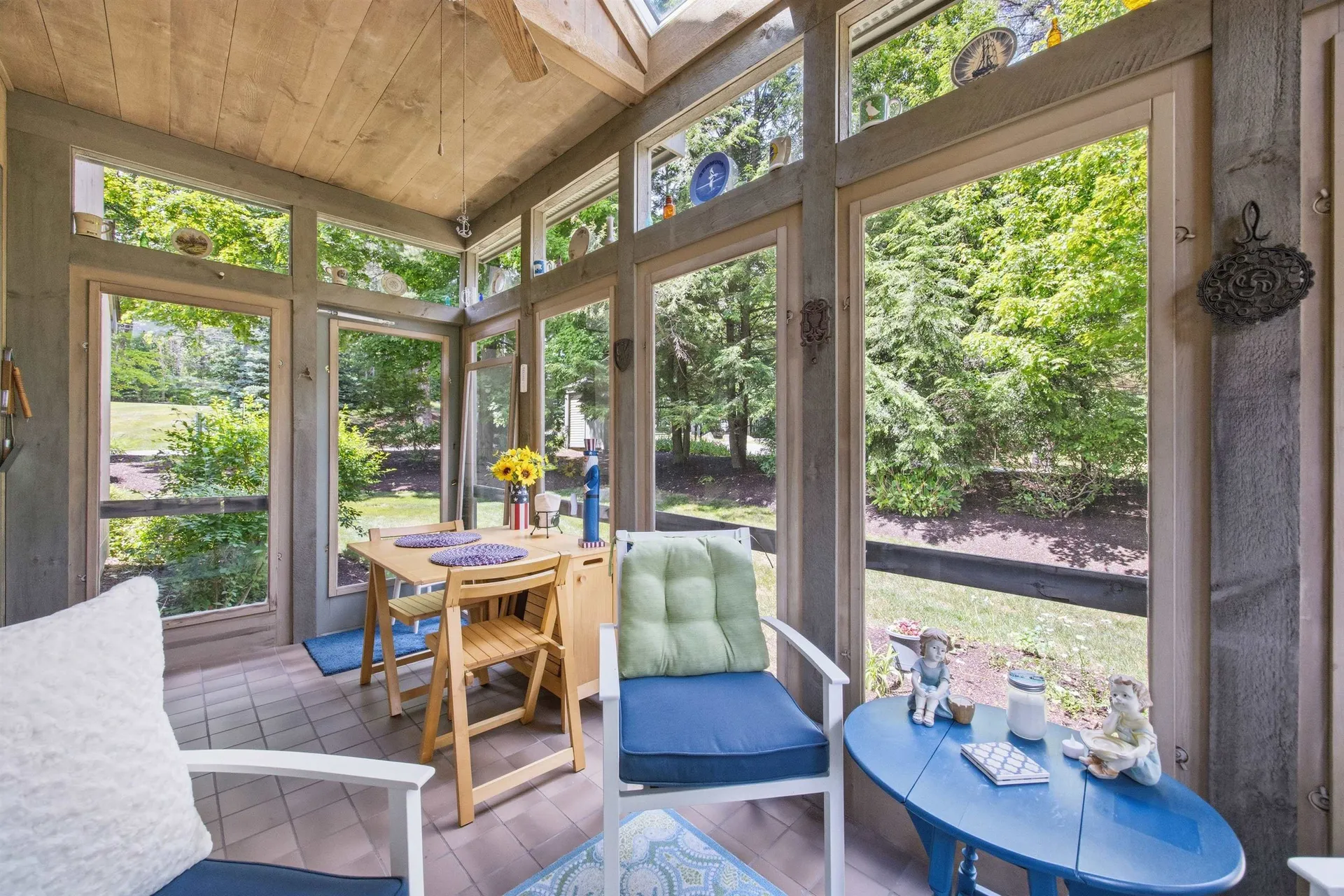 2696 Lake Shore Road Gilford NH 03249