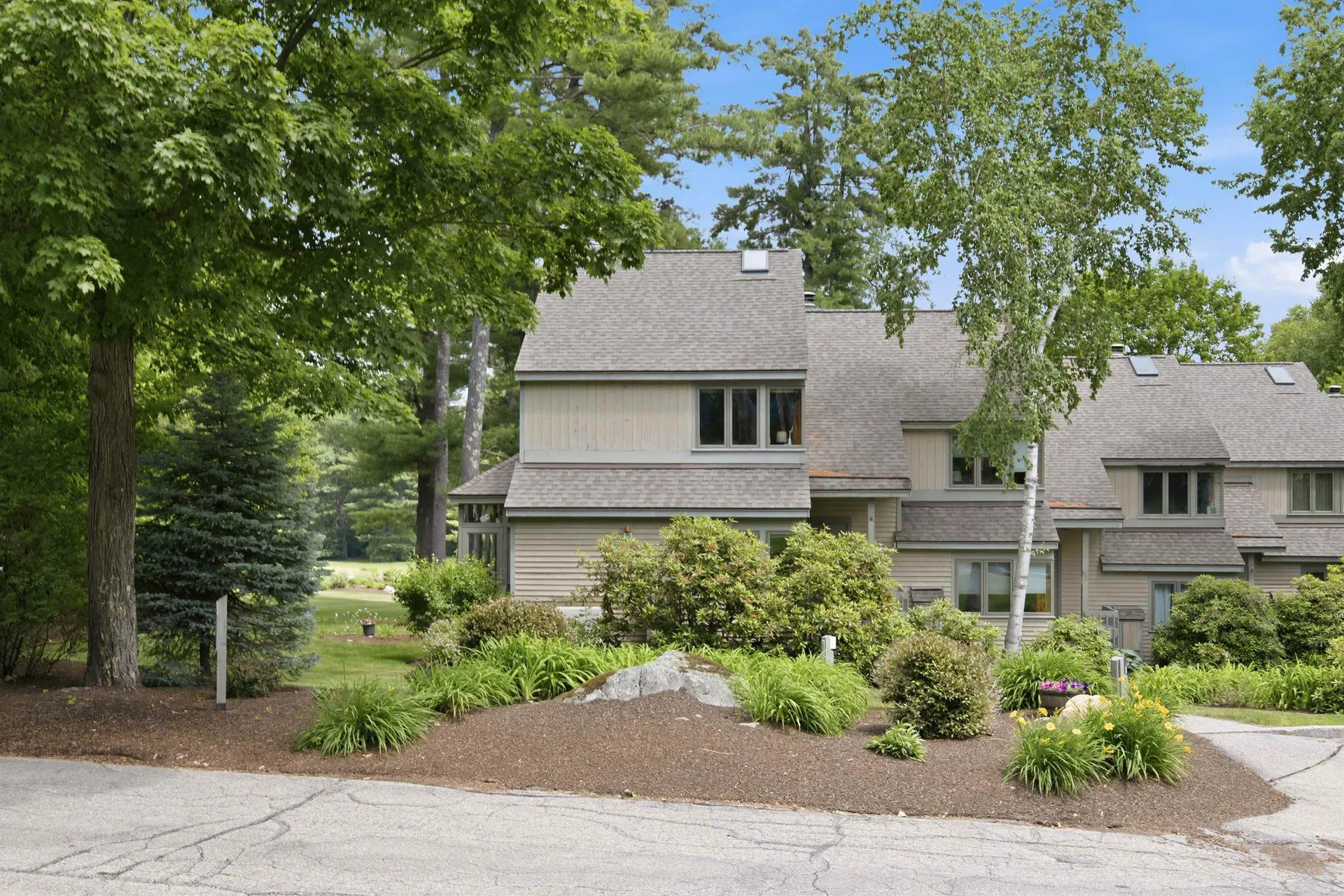 2696 Lake Shore Road Gilford NH 03249