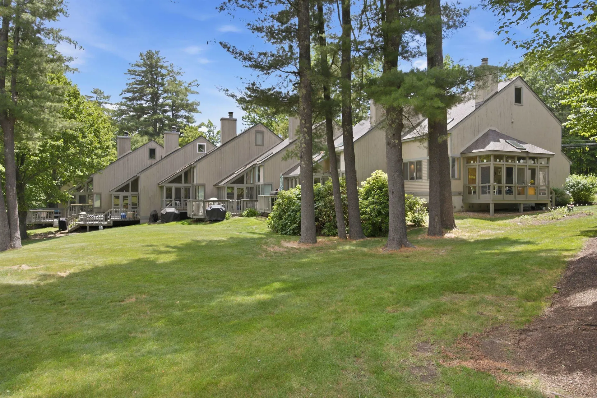 2696 Lake Shore Road Gilford NH 03249