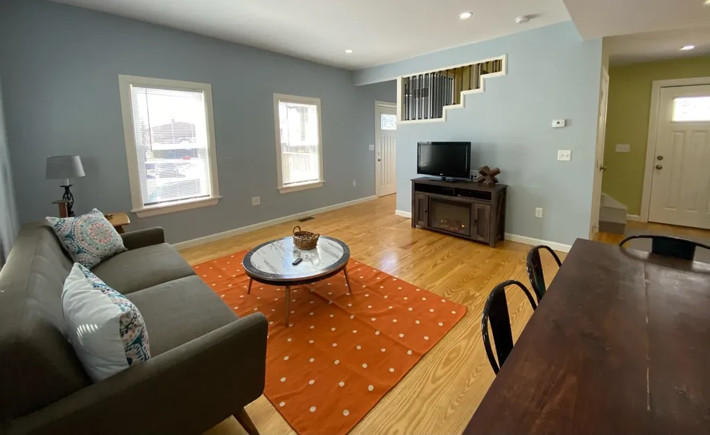 25 East Bow Street Franklin NH 03235