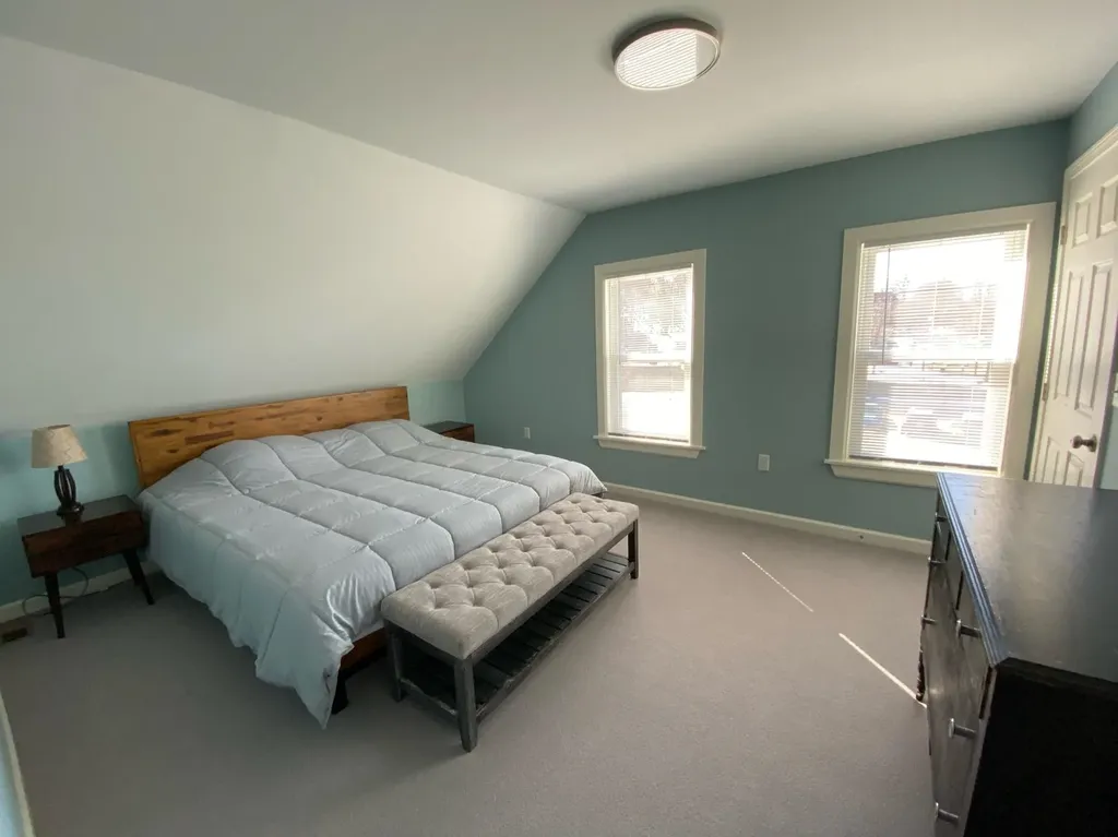 25 East Bow Street Franklin NH 03235