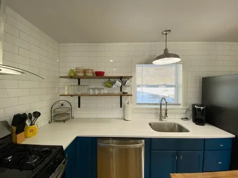 25 East Bow Street Franklin NH 03235