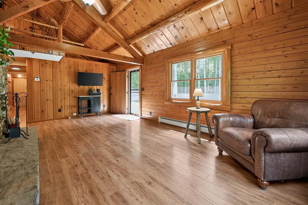 427 Cross Road Goshen NH 03752