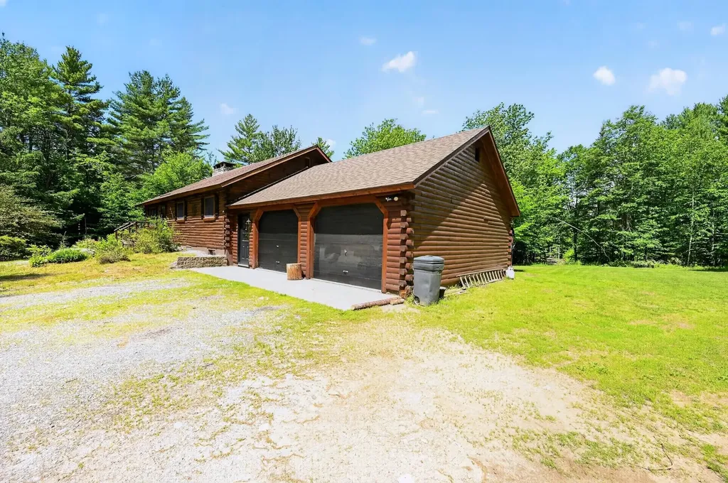 427 Cross Road Goshen NH 03752