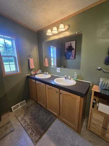 2141 South Randolph Road Randolph VT 05061