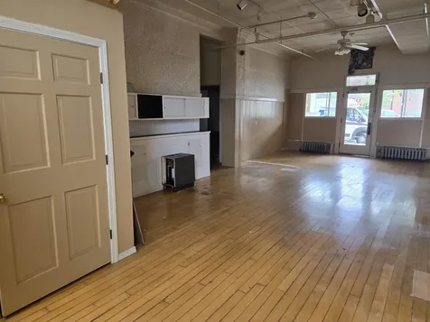 13 Wakefield Street Rochester NH 03867