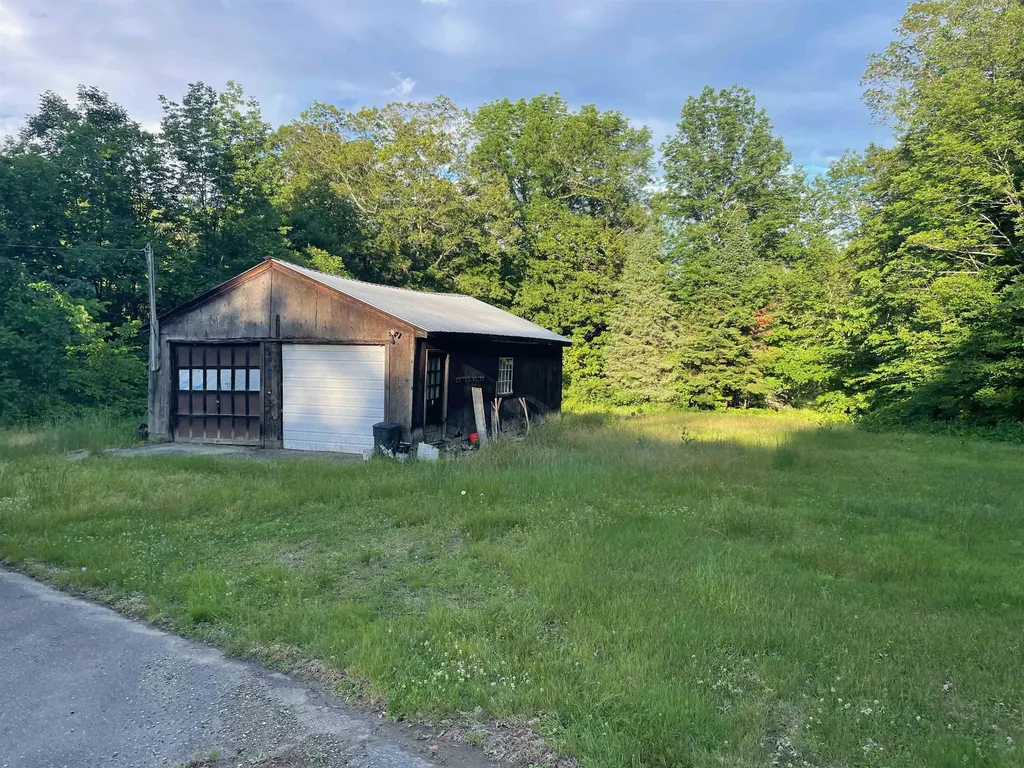 466 Estey Lane Windsor VT 05089