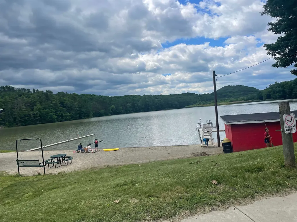 466 Estey Lane Windsor VT 05089
