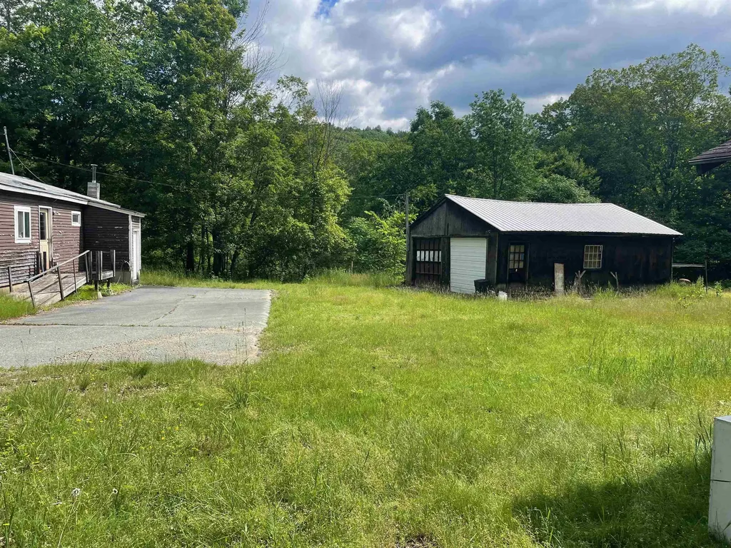 466 Estey Lane Windsor VT 05089