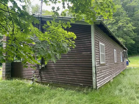 466 Estey Lane Windsor VT 05089