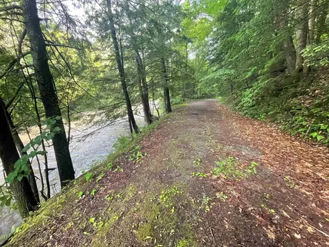 466 Estey Lane Windsor VT 05089