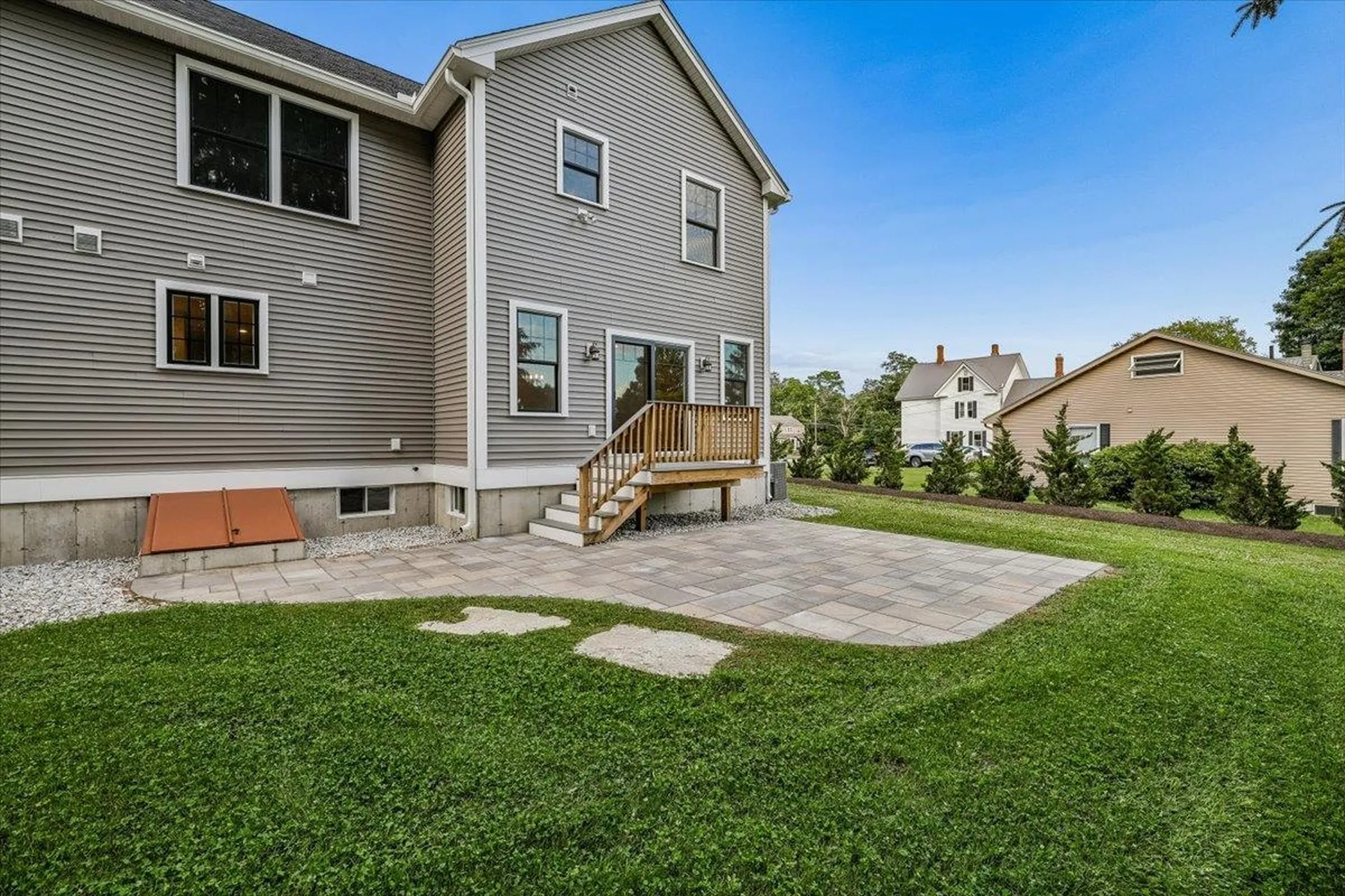 214 Pembroke Street Pembroke NH 03275