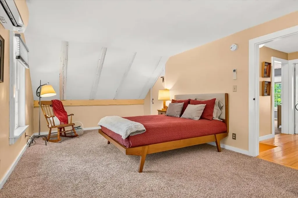 606 Old Stowell Hill Londonderry VT 05148