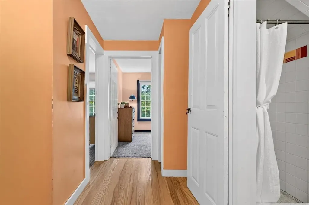 606 Old Stowell Hill Londonderry VT 05148