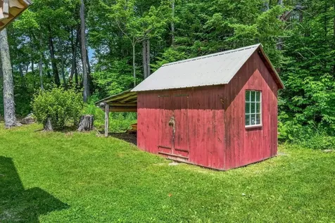 606 Old Stowell Hill Londonderry VT 05148