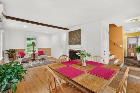 606 Old Stowell Hill Londonderry VT 05148