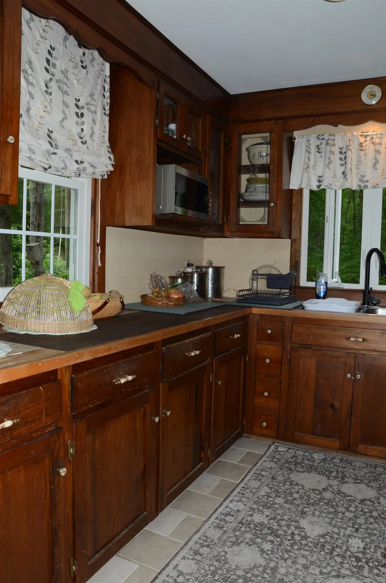 34 West Range Road Effingham NH 03882