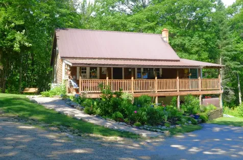 34 West Range Road Effingham NH 03882
