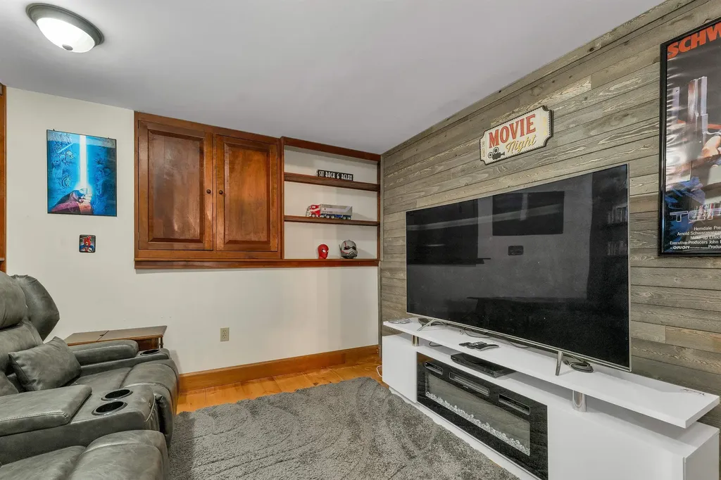 140 Levitt Road Gilmanton NH 03837