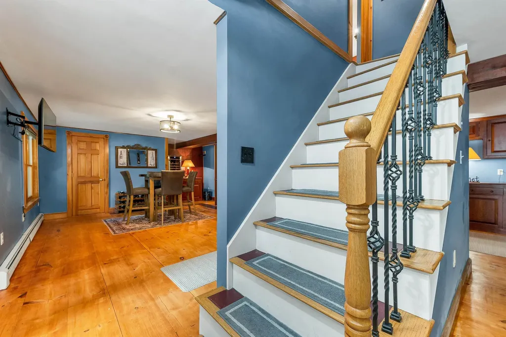 140 Levitt Road Gilmanton NH 03837