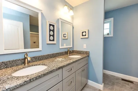 10A Joes Way Hollis NH 03049