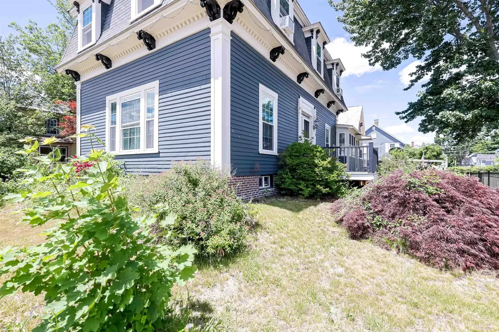 8 Grove Street Concord NH 03301