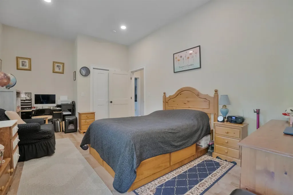 67 Cooper Road Barrington NH 03825