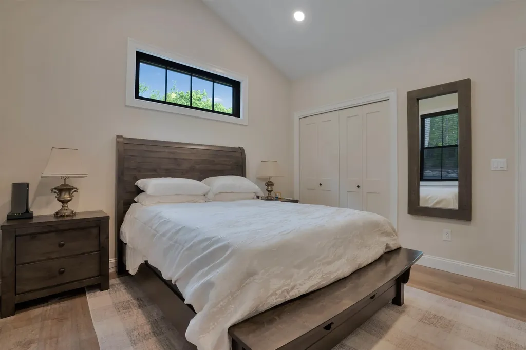 67 Cooper Road Barrington NH 03825