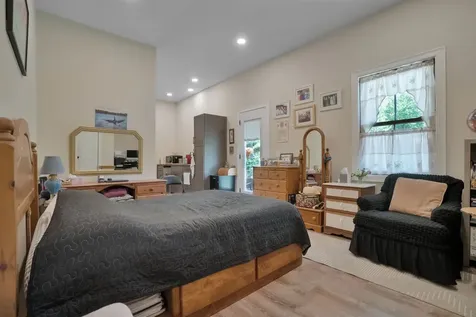 67 Cooper Road Barrington NH 03825