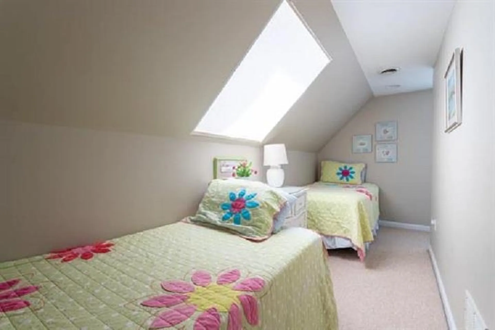 12 Nor East Lane Hampton NH 03842