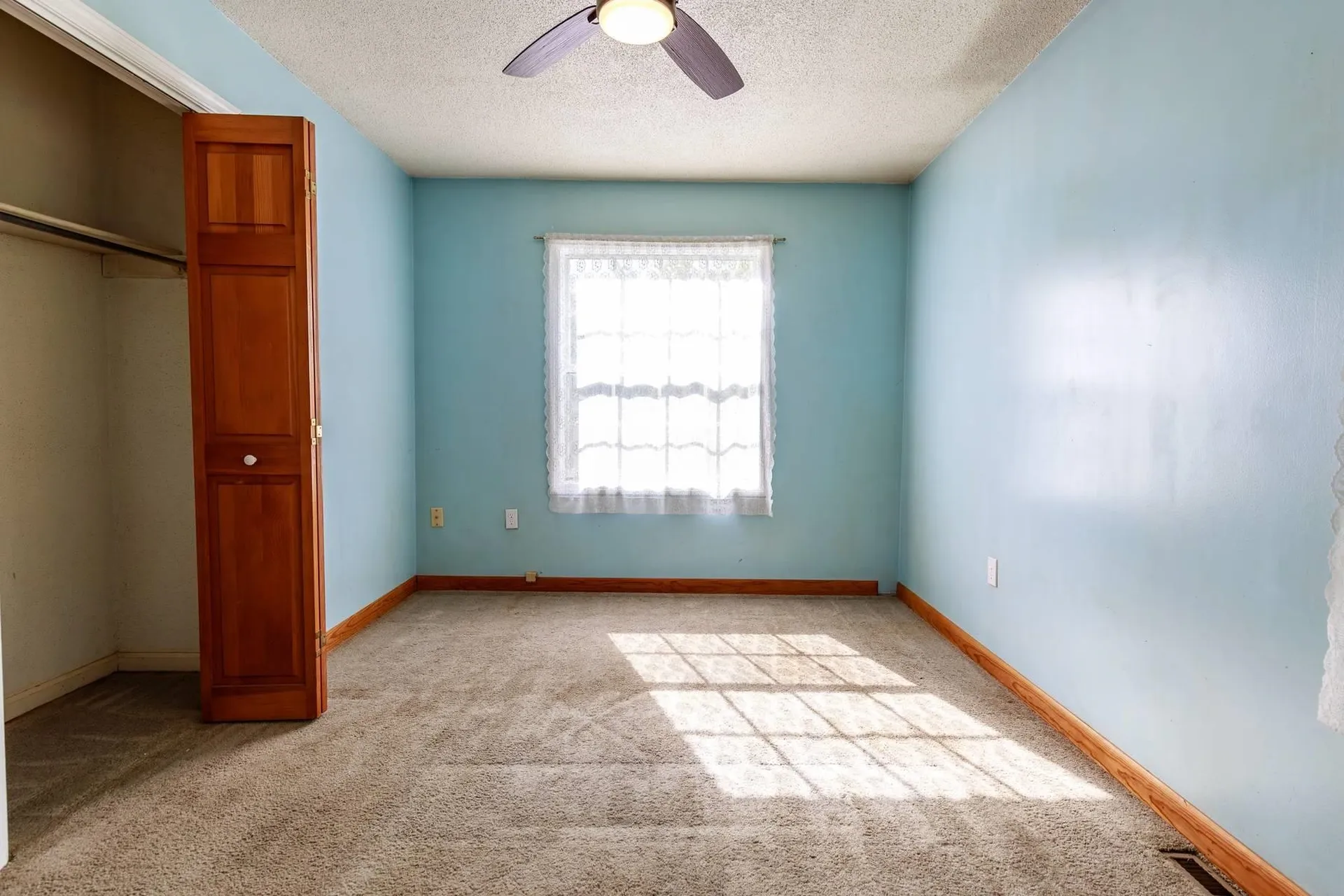 48 Carriage Hill Road Brattleboro VT 05301