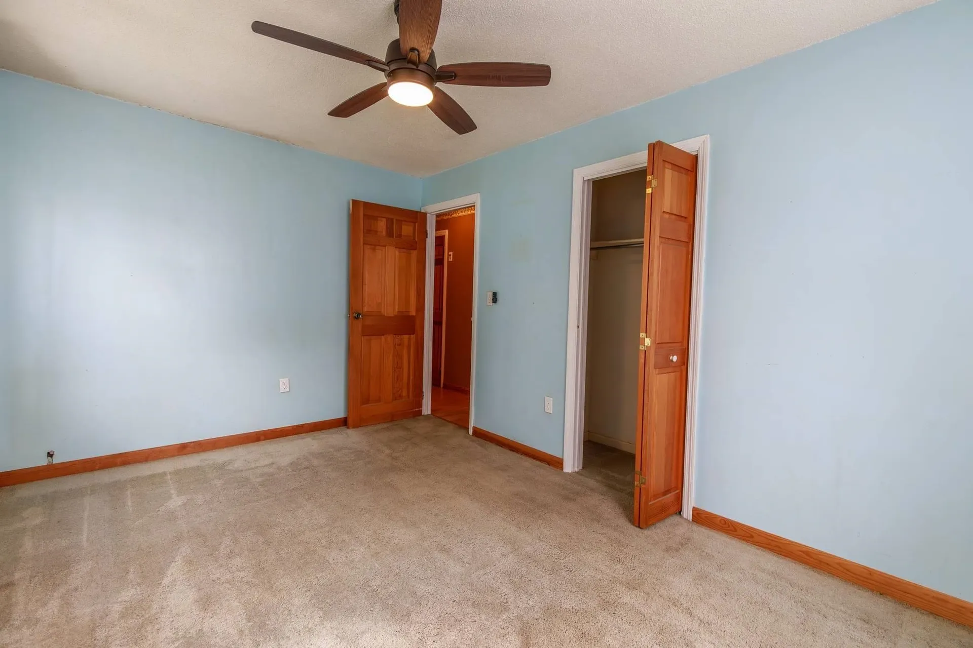 48 Carriage Hill Road Brattleboro VT 05301
