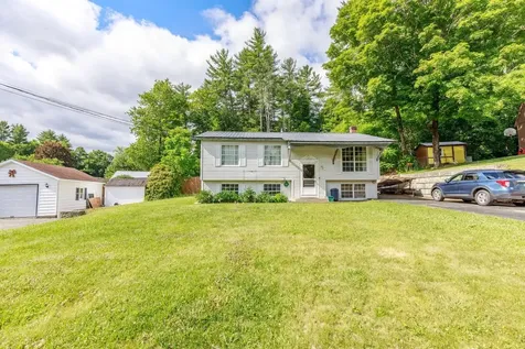 48 Carriage Hill Road Brattleboro VT 05301