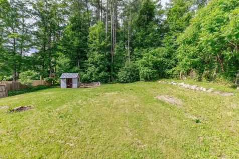 48 Carriage Hill Road Brattleboro VT 05301