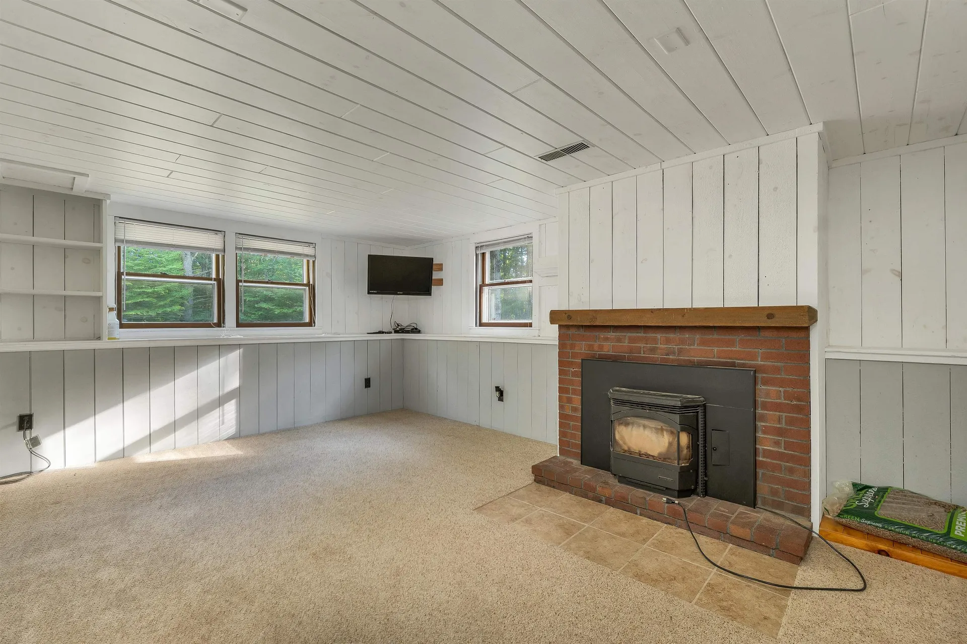 30 Elderberry Drive Gilford NH 03249