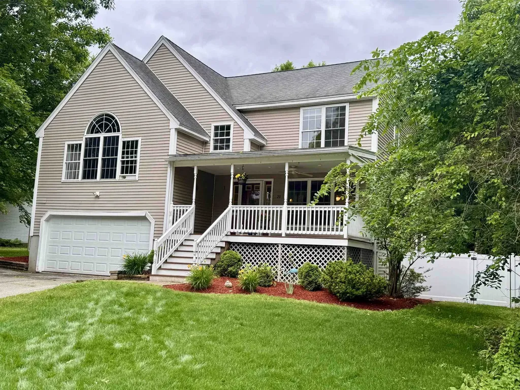 20 Lamprey Village Drive Epping NH 03042