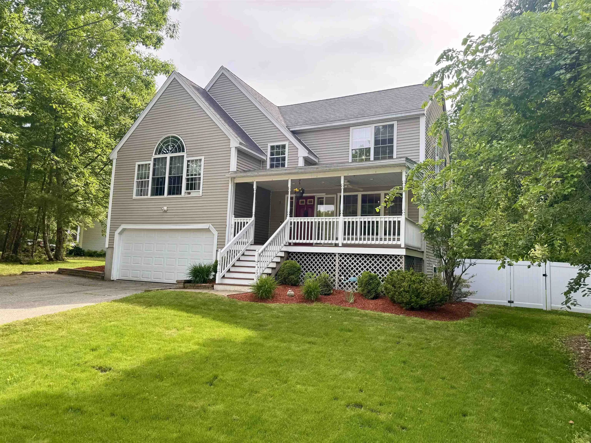 20 Lamprey Village Drive Epping NH 03042