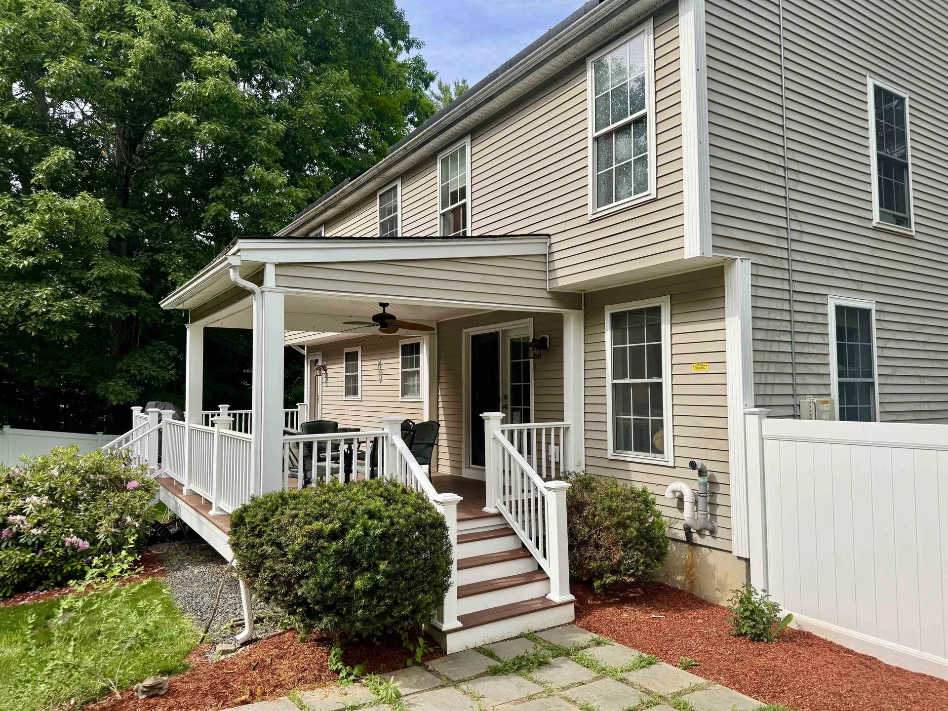 20 Lamprey Village Drive Epping NH 03042