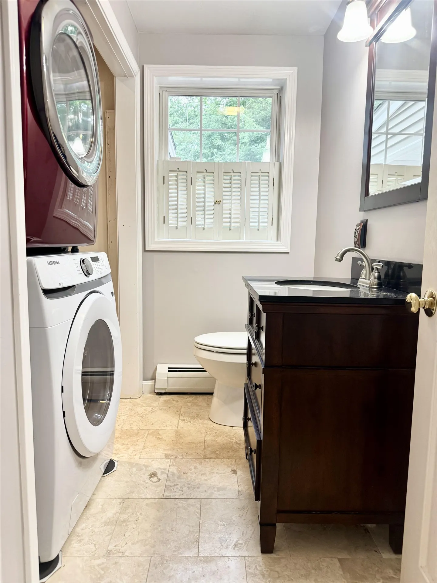 20 Lamprey Village Drive Epping NH 03042