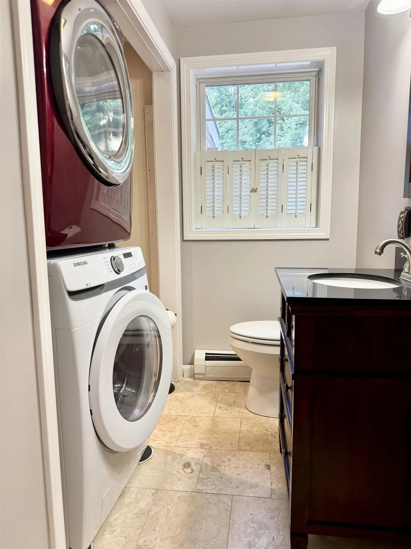 20 Lamprey Village Drive Epping NH 03042