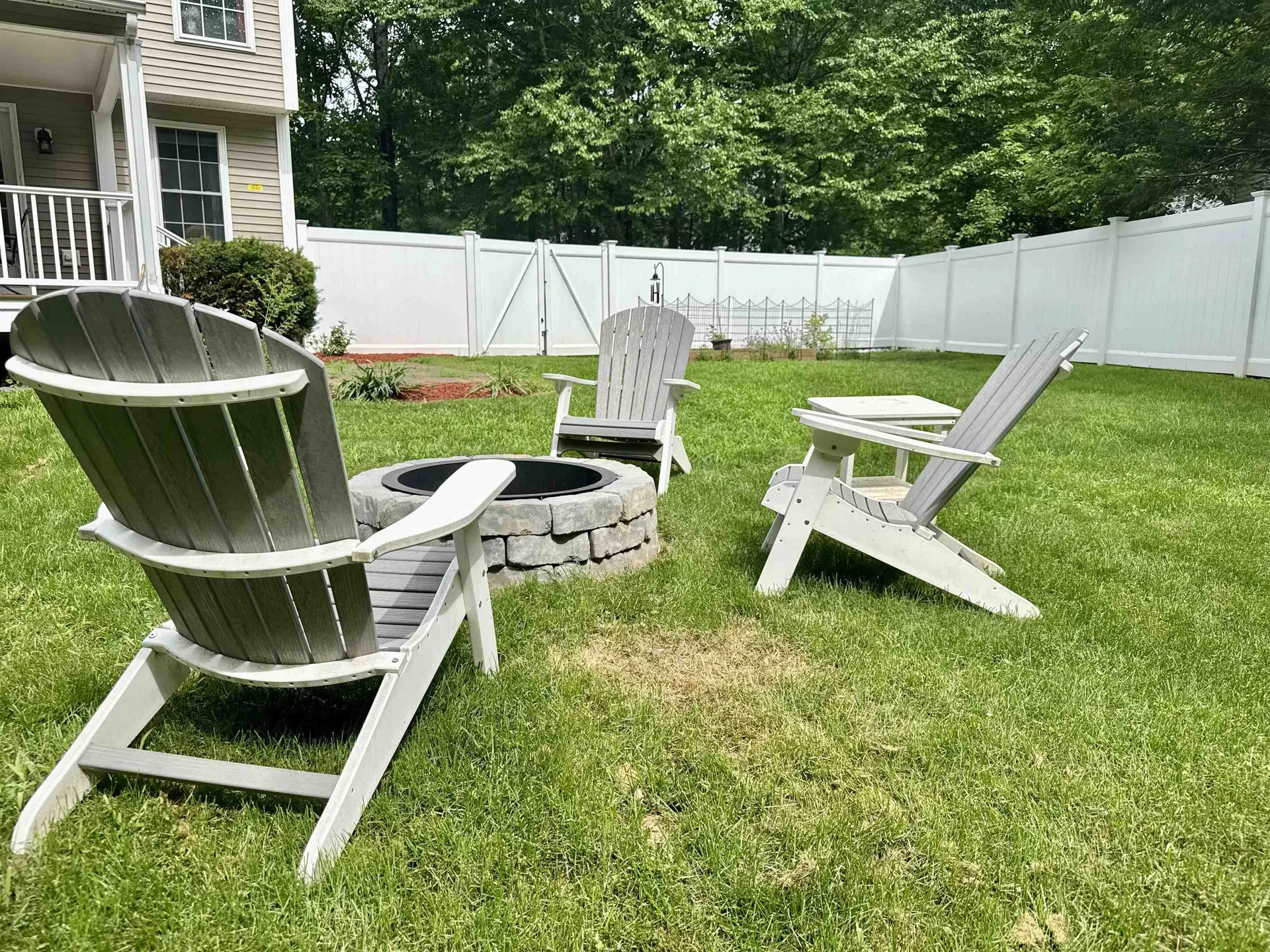 20 Lamprey Village Drive Epping NH 03042