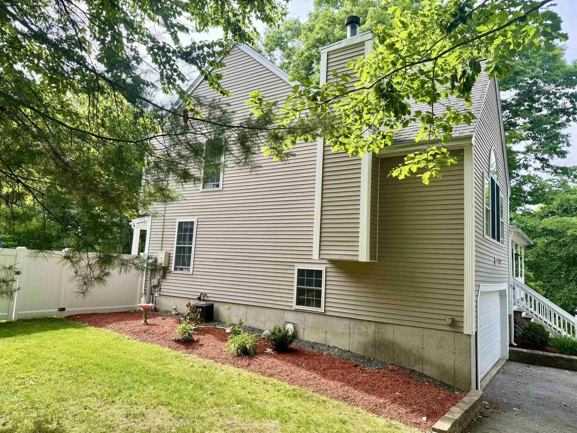 20 Lamprey Village Drive Epping NH 03042