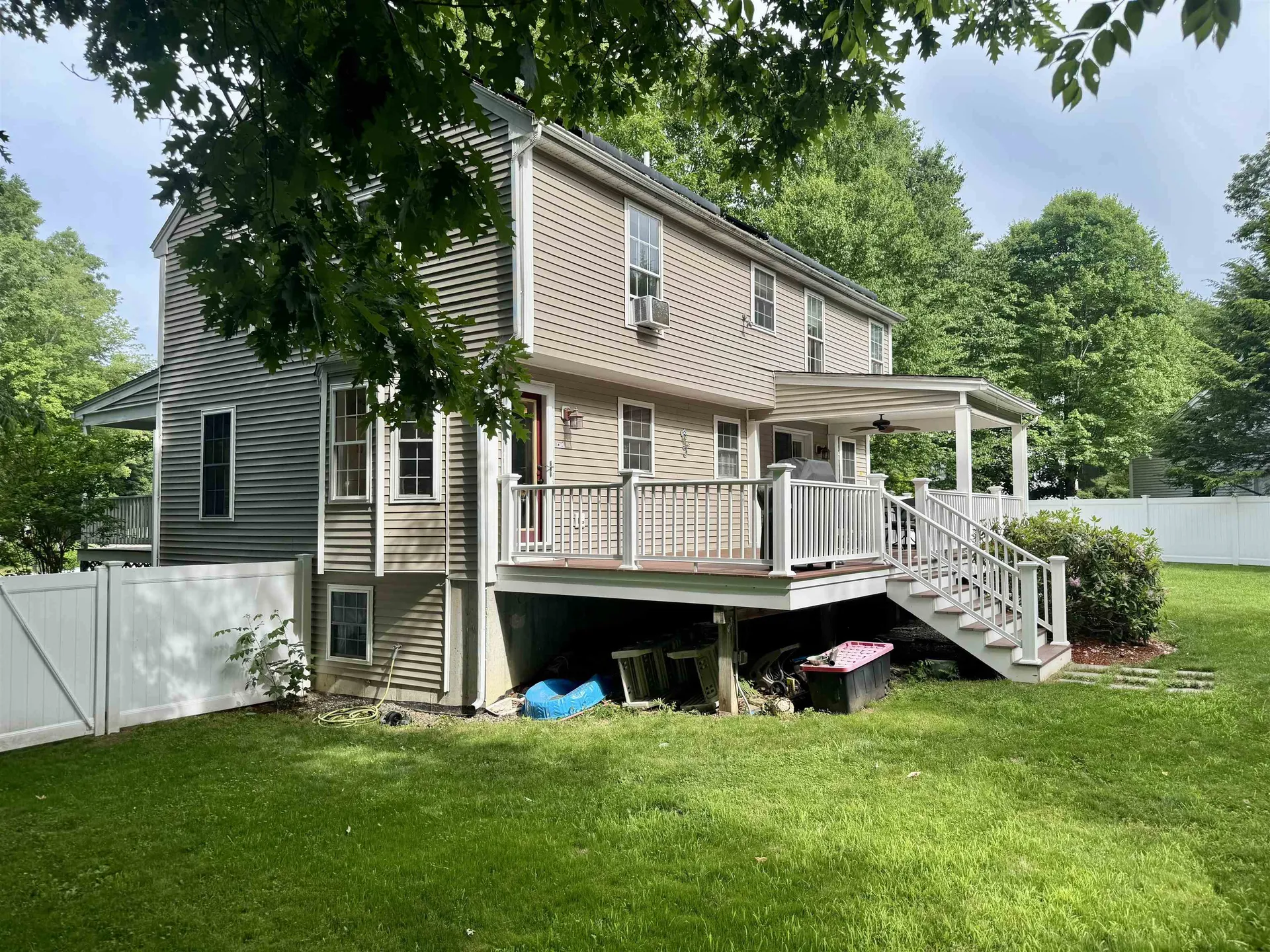 20 Lamprey Village Drive Epping NH 03042