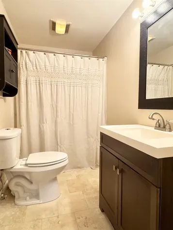 20 Lamprey Village Drive Epping NH 03042