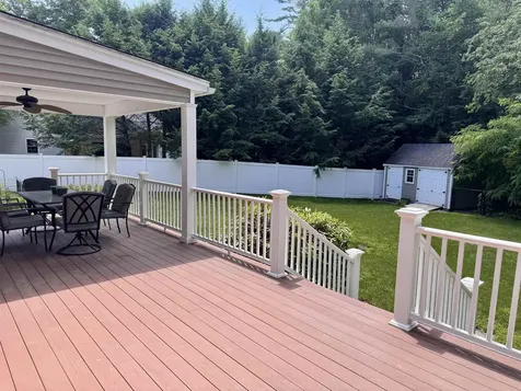 20 Lamprey Village Drive Epping NH 03042